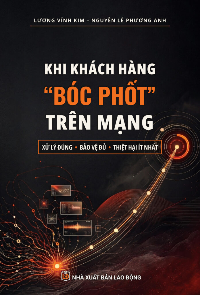Khi khách hàng "bóc phốt" trên mạng